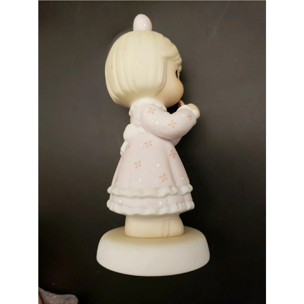 2 vintage Precious Moments Figurines.
1993 "I still do." 1982 little girl - Picture 5 of 10